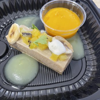 Velvet Buffalo Modern Italian - VEGAN BANANA CREAM TART - Wine Bars Near Me - Beloit, Wisconsin