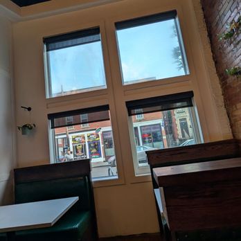 Osteria Pizzeria - Some seating areas with street view. - Italian Near Me - Columbus, Ohio Osteria Pizzeria - Some seating areas with street view. - Italian Near Me - Columbus, Ohio