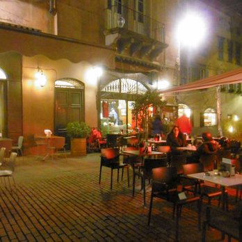 Bar Flora - Bar Flora on the Piazza Vecchia - Bars Near Me - Bergamo, BG Bar Flora - Bar Flora on the Piazza Vecchia - Bars Near Me - Bergamo, BG
