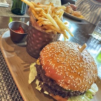 Bacchus Kitchen + Bar - American Near Me - Grapevine, Texas