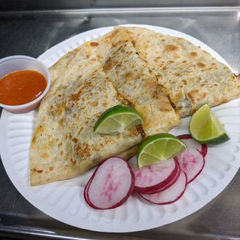 Tacos Sinaloa - Al pastor quesadilla - Food Trucks Near Me - Los Angeles, California Tacos Sinaloa - Al pastor quesadilla - Food Trucks Near Me - Los Angeles, California