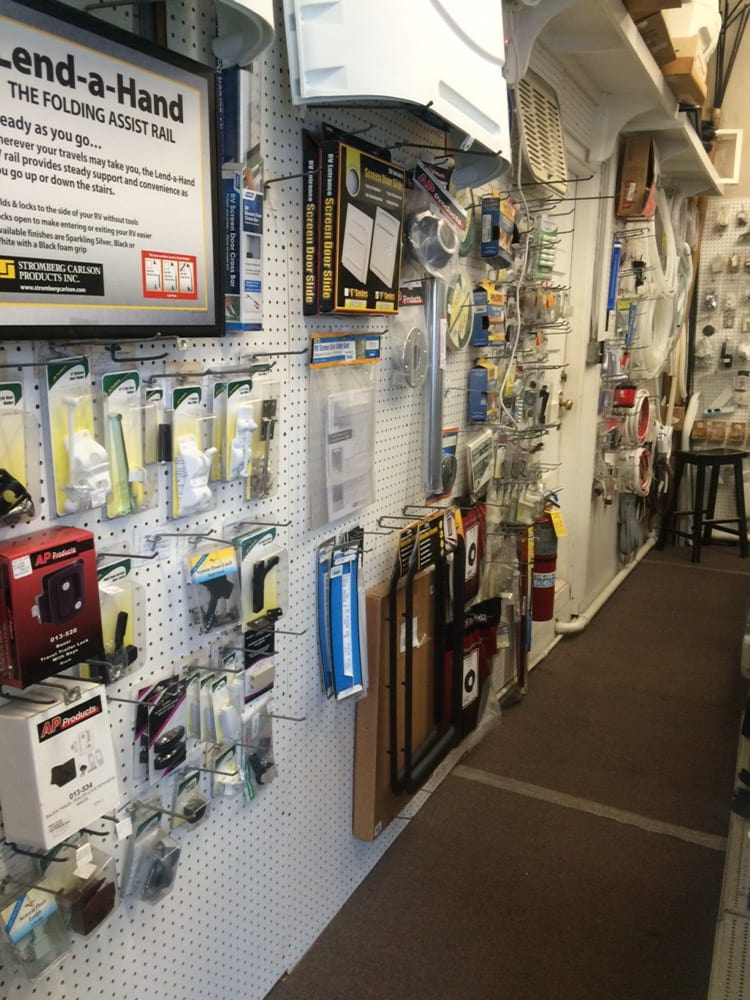 MCD RV CENTER Updated May 2024 17 Photos 14 Iyanough Rd, West