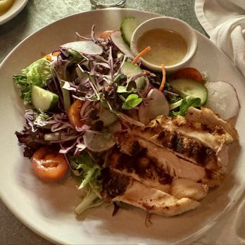 Chives Door County - Mixed greens salad - New American Near Me - Baileys Harbor, Wisconsin