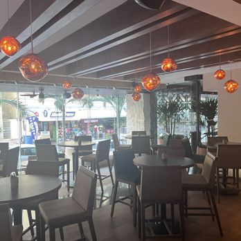 The Reef 28 - Restaurant with indoor outdoor atmosphere - Hotels Near Me - Playa del Carmen, ROO The Reef 28 - Restaurant with indoor outdoor atmosphere - Hotels Near Me - Playa del Carmen, ROO