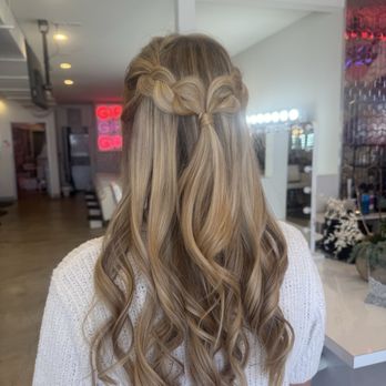 The Blow Down - Half up do by Ashley - Hair Salons Near Me - Huntington Beach, California