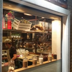 Cioccolati Italiani - Bay window to view chocolate masters.