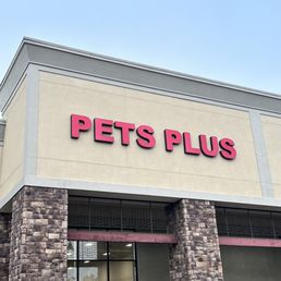 Exterior photo of Pets Plus - Vista, California Exterior photo of Pets Plus - Vista, California