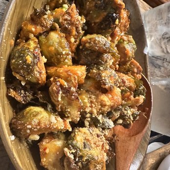 Spinning Bones - New American Near Me - Alameda, California