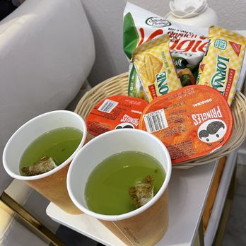 Silky Head Spa - Snacks offered by the foot soak station - Hair Salons Near Me - San Jose, California
