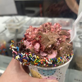 Marble Slab Creamery - Ice cream - Ice Cream & Frozen Yogurt Near Me - Flower Mound, Texas Marble Slab Creamery - Ice cream - Ice Cream & Frozen Yogurt Near Me - Flower Mound, Texas