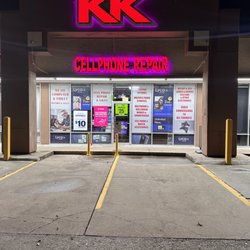 KK Cell Phone Repair - Front of the store