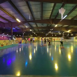 Traxside Skating - Skate floor