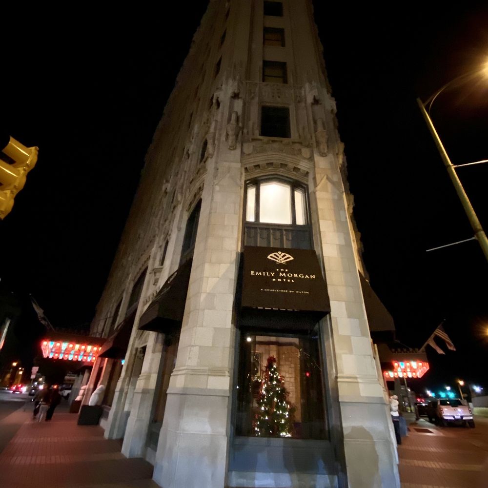 Emily Morgan - A DoubleTree by Hilton - 12.27.22 the most haunted floors are the seventh, ninth and fourteenth in addition to the basement - Hotels Near Me - San Antonio, Texas Emily Morgan - A DoubleTree by Hilton - 12.27.22 the most haunted floors are the seventh, ninth and fourteenth in addition to the basement - Hotels Near Me - San Antonio, Texas