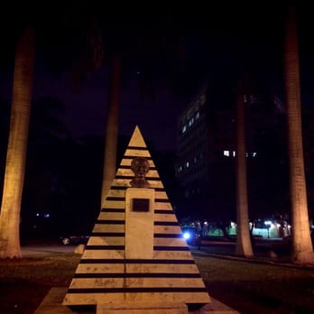 Freedom Plaza - Parks Near Me - Coral Gables, Florida Freedom Plaza - Parks Near Me - Coral Gables, Florida