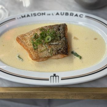 La Maison de l'Aubrac - Salmon - French Near Me - Paris, 75
