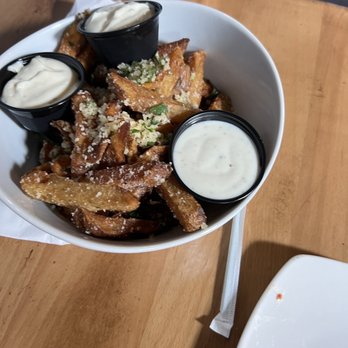 Harbor Halcyon - Parmesan fri Truffle Parm Fries - New American Near Me - Ashtabula, Ohio