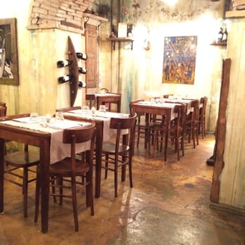 Dar Sor Olimpio al Drago - Dining room - Roman Near Me - Rome, RM Dar Sor Olimpio al Drago - Dining room - Roman Near Me - Rome, RM