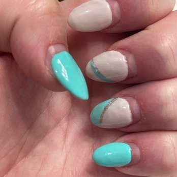 Circa Nails & Lashes - Nail Salons Near Me - Oak Creek, Wisconsin Circa Nails & Lashes - Nail Salons Near Me - Oak Creek, Wisconsin
