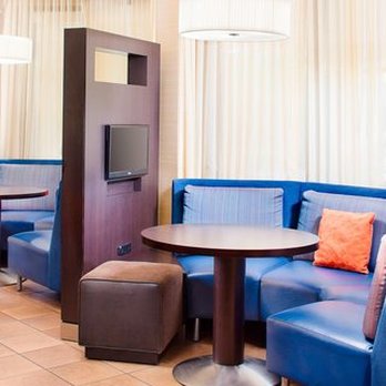 Courtyard by Marriott Birmingham Hoover - Hotels Near Me - Hoover, Alabama Courtyard by Marriott Birmingham Hoover - Hotels Near Me - Hoover, Alabama