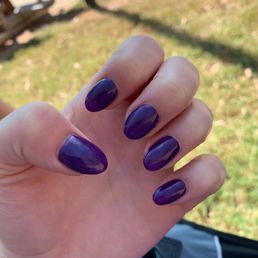 Deep purple nails