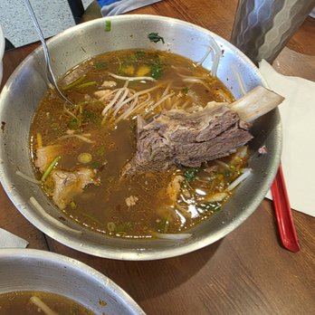 Pho and wings - Beef rib pho - Sandwiches Near Me - San Diego, California Pho and wings - Beef rib pho - Sandwiches Near Me - San Diego, California