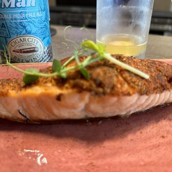Vinya Table - Salmon - Wine Bars Near Me - Coral Gables, Florida Vinya Table - Salmon - Wine Bars Near Me - Coral Gables, Florida