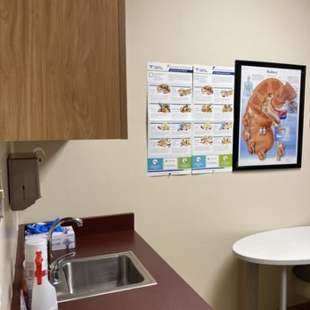Estrada's Cleaning - Room check in - Office Cleaning Near Me