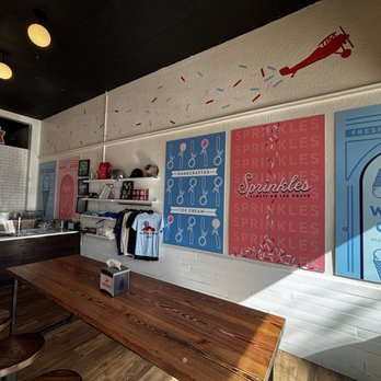 The Hyppo - interior - Desserts Near Me - Saint Petersburg, Florida