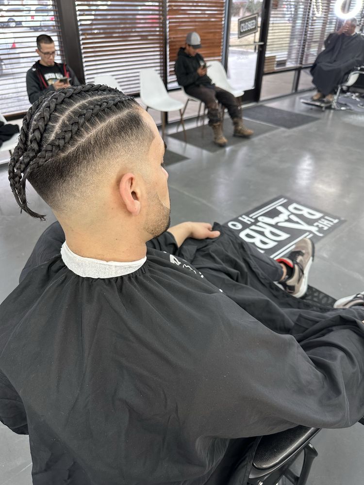 The Barber House Logo