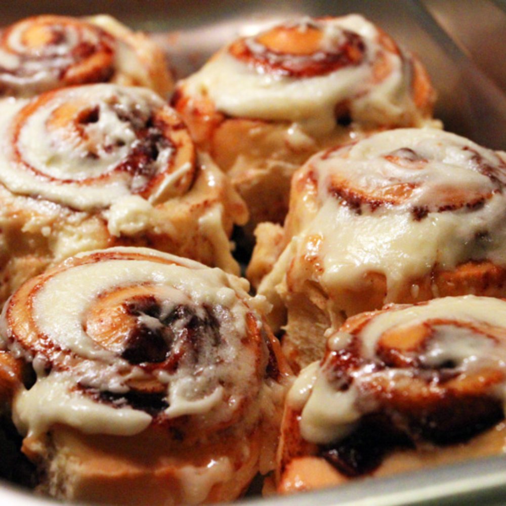 Evergreen Inn & Suites - They serve CINNABONS for breakfast OMG - Hotels Near Me - Monroe, Washington Evergreen Inn & Suites - They serve CINNABONS for breakfast OMG - Hotels Near Me - Monroe, Washington