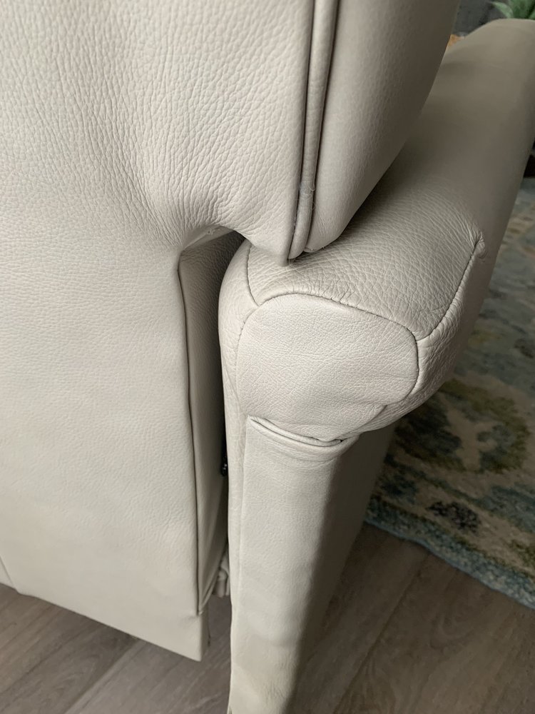 LAZBOY HOME FURNISHINGS & DÉCOR Updated July 2024 13 Photos & 13 Reviews 1154 E IH30