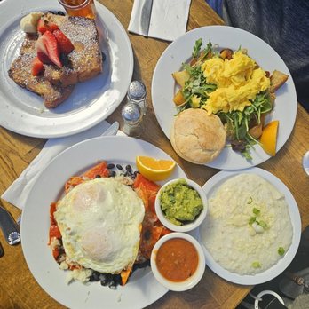 Sam's Log Cabin - Cinnamon French toast, chilaquiles, grits, farm roasties - Breakfast & Brunch Near Me - Albany, California Sam's Log Cabin - Cinnamon French toast, chilaquiles, grits, farm roasties - Breakfast & Brunch Near Me - Albany, California