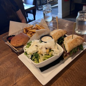West Village Tavern - Sandwiches Near Me - Concord, Massachusetts West Village Tavern - Sandwiches Near Me - Concord, Massachusetts
