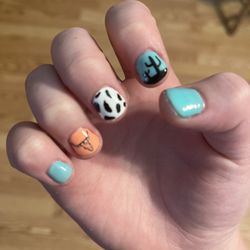 Dena's Nail Salon