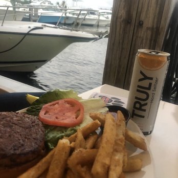 Nauti Dawg - Seafood Near Me - Lighthouse Point, Florida