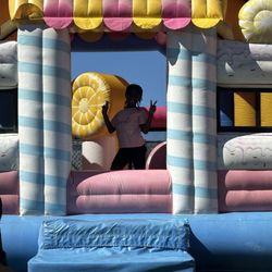 Funbox-Sugarloaf Mills - Small jumpy house for smaller kids