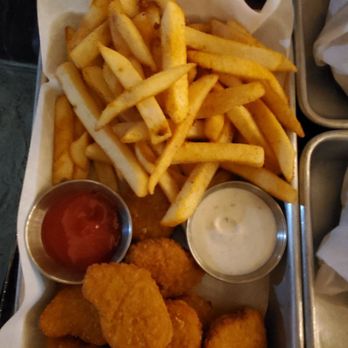 Serpentine Cider - "chicken" nuggets - Cideries Near Me - San Diego, California Serpentine Cider - "chicken" nuggets - Cideries Near Me - San Diego, California