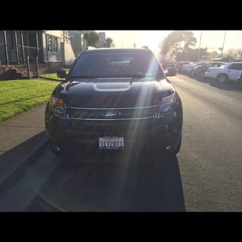 Express Limo Service - New SUV Ford Explorer - Limos Near Me - San Francisco, California Express Limo Service - New SUV Ford Explorer - Limos Near Me - San Francisco, California