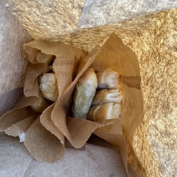 Starbread Bakery - Señorita bread fresh out of the oven - Bakeries Near Me - Chula Vista, California Starbread Bakery - Señorita bread fresh out of the oven - Bakeries Near Me - Chula Vista, California