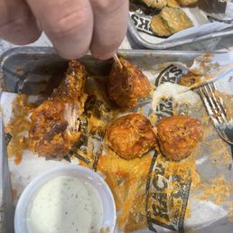 Boneless garlic parm hot wings Boneless garlic parm hot wings