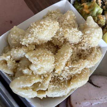 Interstellar BBQ - Gouda Mac N Cheese - Barbeque Near Me - Austin, Texas Interstellar BBQ - Gouda Mac N Cheese - Barbeque Near Me - Austin, Texas