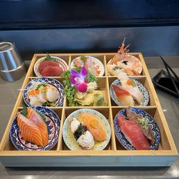 Omakase style lunch!!! OMG! Wagyu beef sushi along with scallops, sweet shrimp and yellow tail. Kurt the sushi chef is arguably the best.