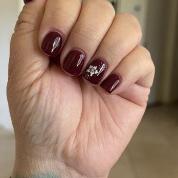 L3 Nail & Salon - Powder dip with flower by Celenna - Nail Salons Near Me - Riverside, California L3 Nail & Salon - Powder dip with flower by Celenna - Nail Salons Near Me - Riverside, California