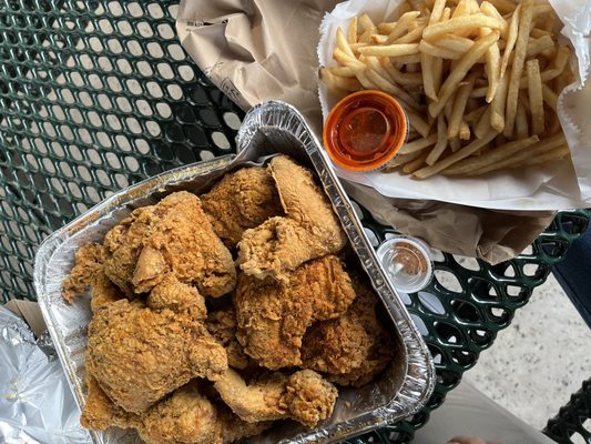 What's Cluckin by null