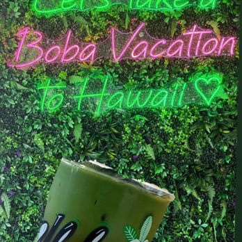 Lilikoi Boba - Strawberry matcha - Bubble Tea Near Me - Seaside, California