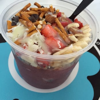 Snowflakes - Chunky monkey bowl - Shaved Ice Near Me - Artesia, California