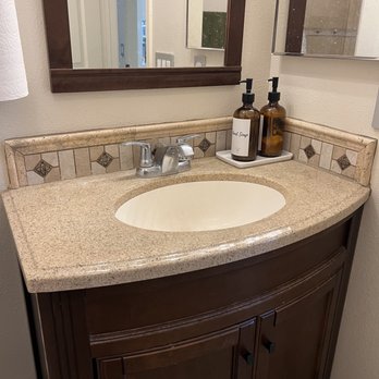 Mauricio - Before new countertop installation - Countertop Installation Near Me - Santa Clarita, California Mauricio - Before new countertop installation - Countertop Installation Near Me - Santa Clarita, California