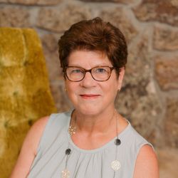 Klock Agents - REMAX Advantage - Kelley Lizotte