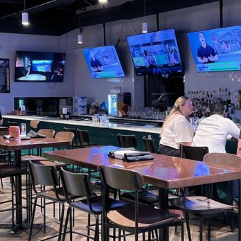 Fairway Social Alpharetta - Seated bar area - Golf Near Me - Alpharetta, Georgia Fairway Social Alpharetta - Seated bar area - Golf Near Me - Alpharetta, Georgia