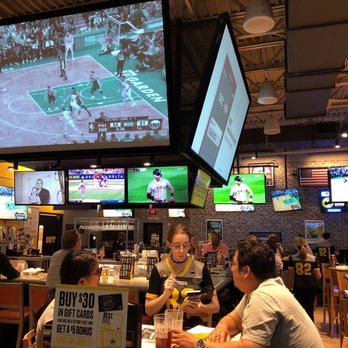 Buffalo Wild Wings - Sports Bars Near Me - West Windsor, New Jersey Buffalo Wild Wings - Sports Bars Near Me - West Windsor, New Jersey